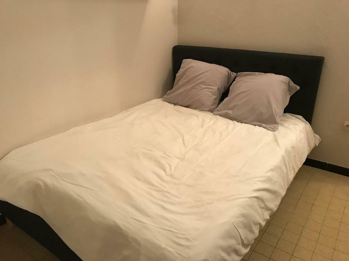 Studio 2 Pers En Vieille Ville Parking Gratuit - By La Source D'Orfee Boulogne-sur-Mer Luaran gambar